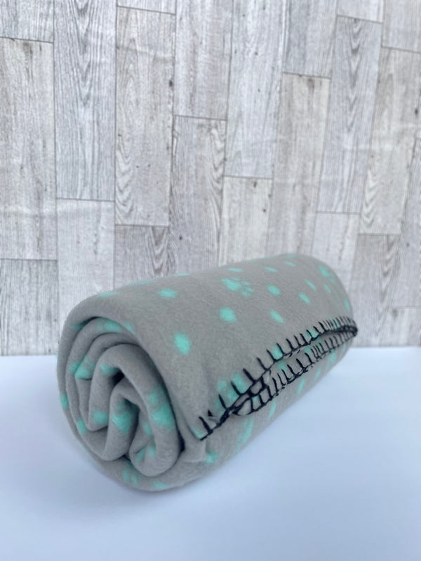 Pet Fleece Throw Blanket - Paw and Polka Dot Print